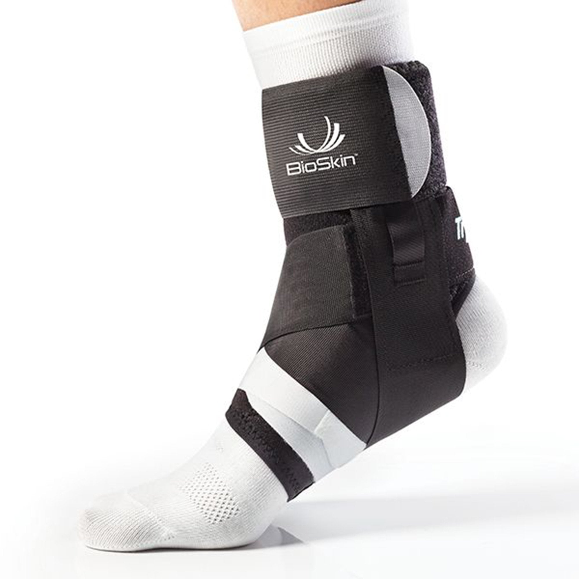 Cropper Medical - Ankle Brace BioSkin® TRILOK™ Medium Hook and Loop Strap Closure Male 7 to 9-1/2 / Female 8 to 11 Left or Right Foot [1/EA]