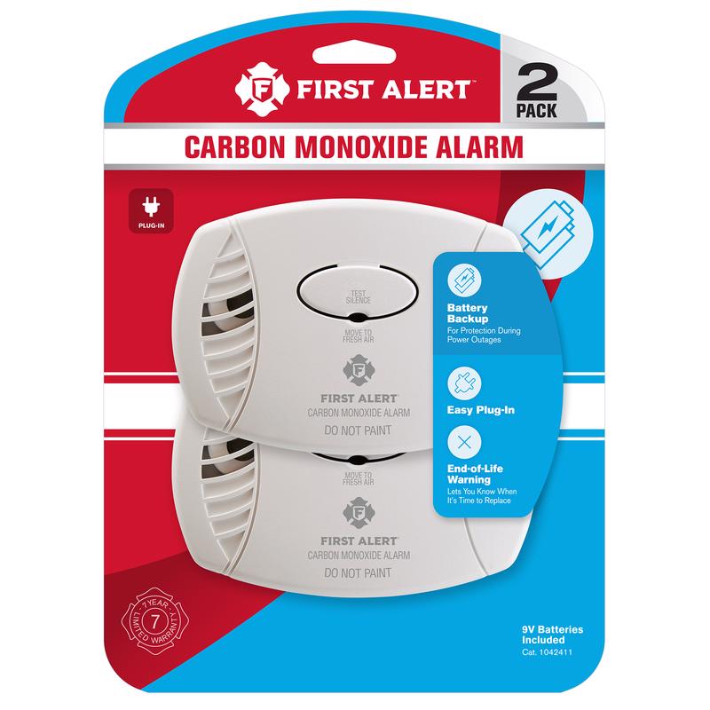 FIRST ALERT - First Alert Plug-In w/Battery Back-up Electrochemical Carbon Monoxide Detector [1042411]