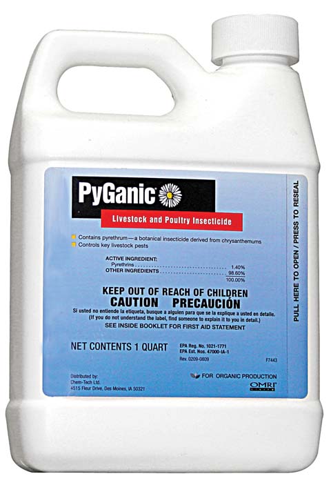 Chemtech Pyganic Livestock & Poultry Insecticide (32 OZ)